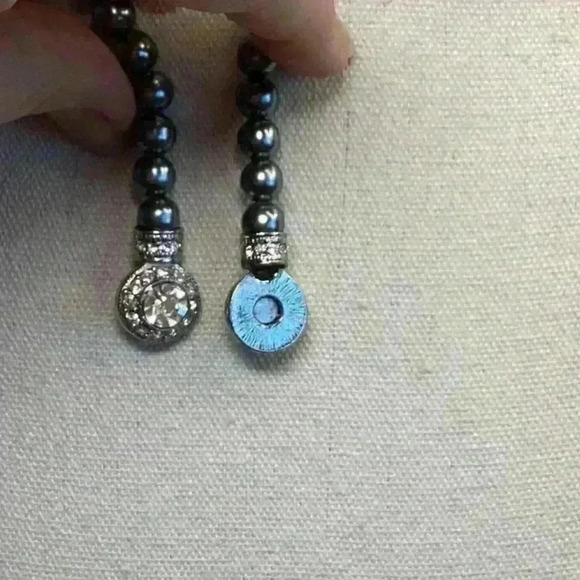 Grey Glass Pearl Necklace 2 Wearing Options with Rhinestones Vintage - Picture 4 of 5